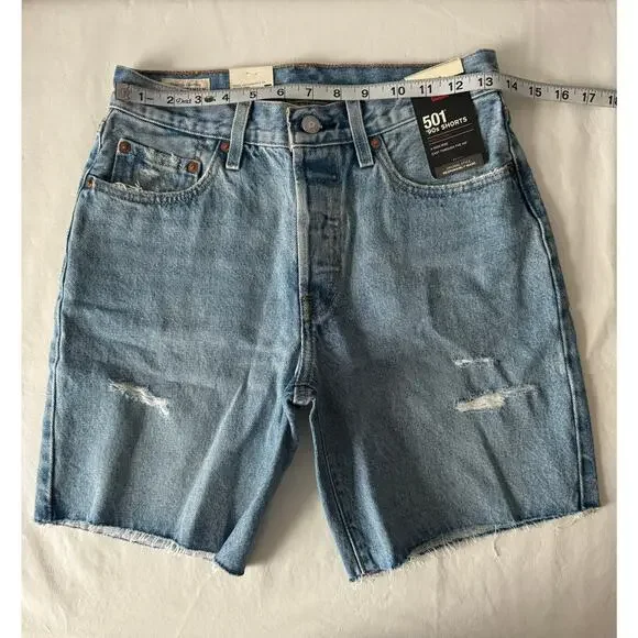 Levi's 90's 501 Shorts in Sketch Artist Short Size 26 - Picture 8 of 8